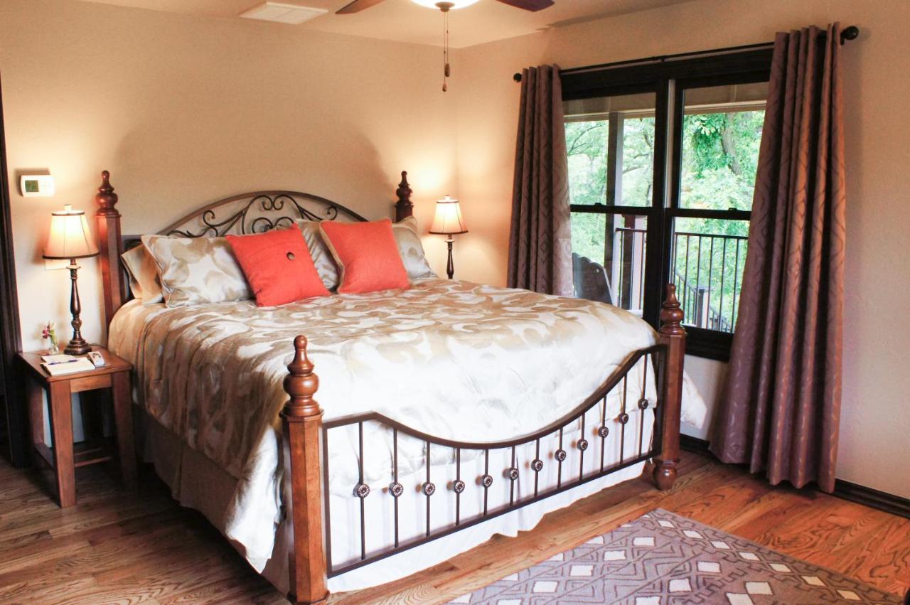 Hidden Meadows Bed And Breakfast สติลวอเตอร์ ห้อง รูปภาพ